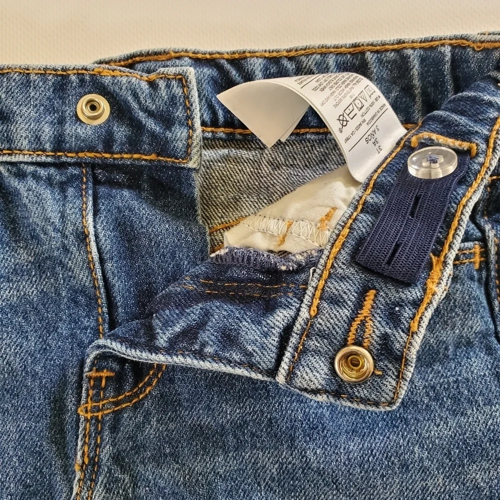 K1164 * Old Navy Girls Jean Skirt Medium Wash Denim Size 3T